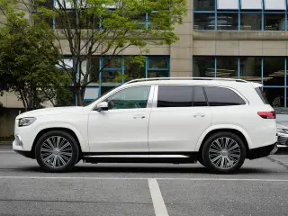 Mercedes-Benz Maybach GLS 2022 GLS 480 4MATIC exterior foto 3 Mercedes-Benz Maybach GLS 2022 GLS 480 4MATIC exterior foto 3