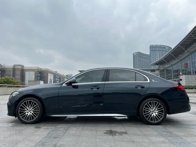 Mercedes-Benz C-Class 2022 Restyling C 260 L Sports version exterior photo 7 Mercedes-Benz C-Class 2022 Restyling C 260 L Sports version exterior photo 7