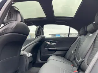 Mercedes-Benz C-Class 2022 Restyling C 260 L Sports version interior photo 12 Mercedes-Benz C-Class 2022 Restyling C 260 L Sports version interior photo 12