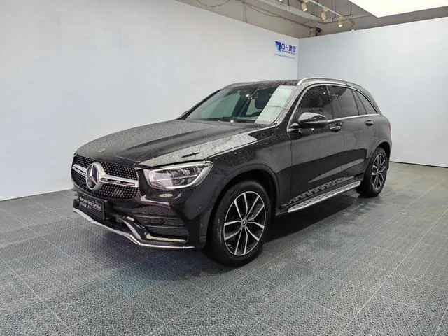 Mercedes-Benz GLC 2021 GLC 260 L 4MATIC Luxury type exterior photo 1 Mercedes-Benz GLC 2021 GLC 260 L 4MATIC Luxury type exterior photo 1