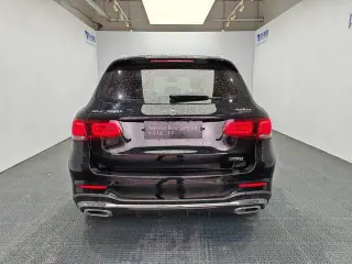 Mercedes-Benz GLC 2021 GLC 260 L 4MATIC Luxury type exterior photo 5 Mercedes-Benz GLC 2021 GLC 260 L 4MATIC Luxury type exterior photo 5