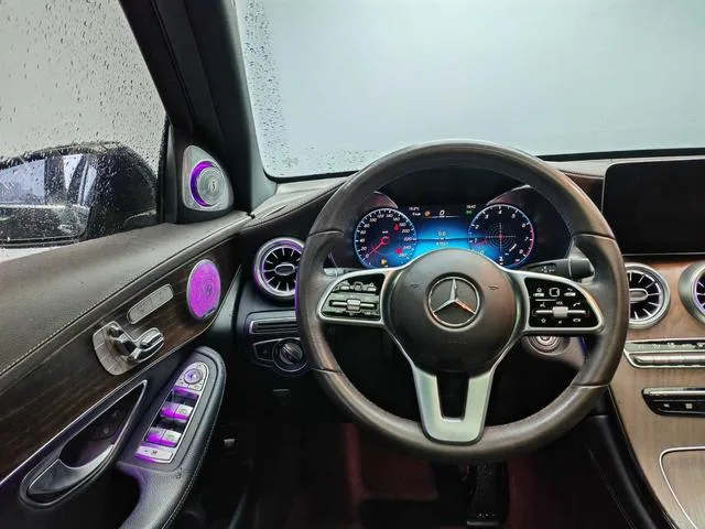 Mercedes-Benz GLC 2021 GLC 260 L 4MATIC Luxury type exterior photo 9 Mercedes-Benz GLC 2021 GLC 260 L 4MATIC Luxury type exterior photo 9
