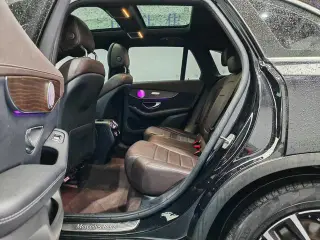 Mercedes-Benz GLC 2021 GLC 260 L 4MATIC Luxury type interior photo 12 Mercedes-Benz GLC 2021 GLC 260 L 4MATIC Luxury type interior photo 12