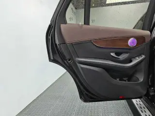 Mercedes-Benz GLC 2021 GLC 260 L 4MATIC Luxury type interior photo 14 Mercedes-Benz GLC 2021 GLC 260 L 4MATIC Luxury type interior photo 14