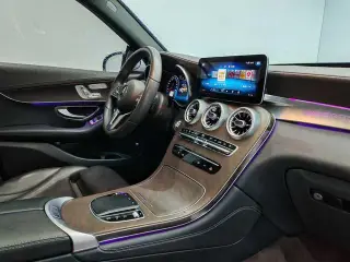 Mercedes-Benz GLC 2021 GLC 260 L 4MATIC Luxury type interior photo 15 Mercedes-Benz GLC 2021 GLC 260 L 4MATIC Luxury type interior photo 15