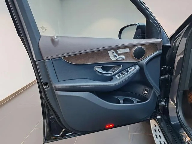 Mercedes-Benz GLC 2022 GLC 300 L 4MATIC Edición tibetana dinámica interior foto 16