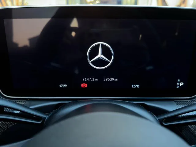 Mercedes-Benz C-Class 2023 Mise à jour C 200 L Version sportive intérieur photo 15 Mercedes-Benz C-Class 2023 Mise à jour C 200 L Version sportive intérieur photo 15
