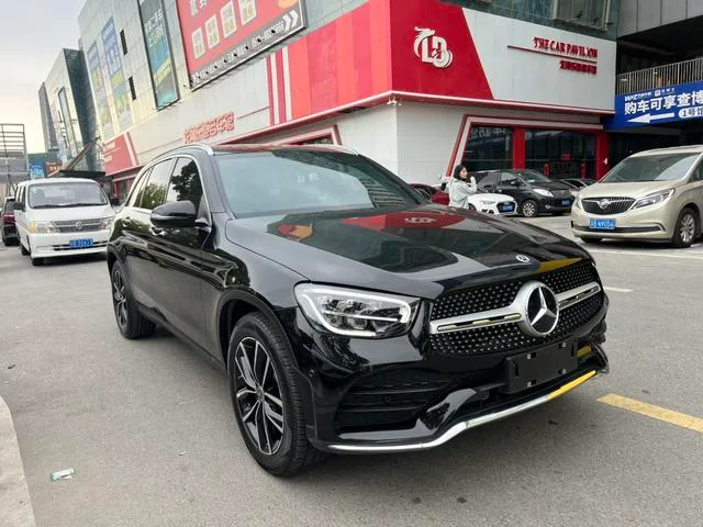 Mercedes-Benz GLC 2022 GLC 260 L 4MATIC Luxury type exterior photo 3 Mercedes-Benz GLC 2022 GLC 260 L 4MATIC Luxury type exterior photo 3