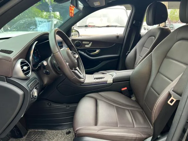 Mercedes-Benz GLC 2022 GLC 260 L 4MATIC Luxury type exterior photo 8 Mercedes-Benz GLC 2022 GLC 260 L 4MATIC Luxury type exterior photo 8
