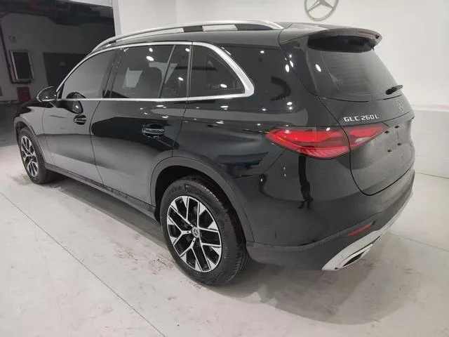 Mercedes-Benz GLC 2024 GLC 260 L 4MATIC Dinámico 5 Asiento exterior foto 4 Mercedes-Benz GLC 2024 GLC 260 L 4MATIC Dinámico 5 Asiento exterior foto 4