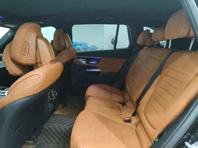 Mercedes-Benz GLC 2024 GLC 260 L 4MATIC Dinámico 5 Asiento interior foto 18 Mercedes-Benz GLC 2024 GLC 260 L 4MATIC Dinámico 5 Asiento interior foto 18