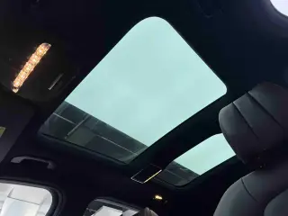 Mercedes-Benz GLC 2022 GLC 260 L 4MATIC Dinámico interior foto 15