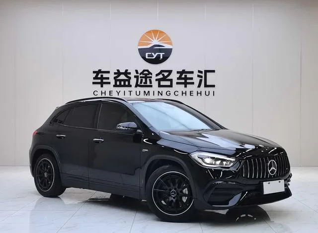 Mercedes-Benz GLA AMG 2021 AMG GLA 35 4MATIC extérieur photo 3