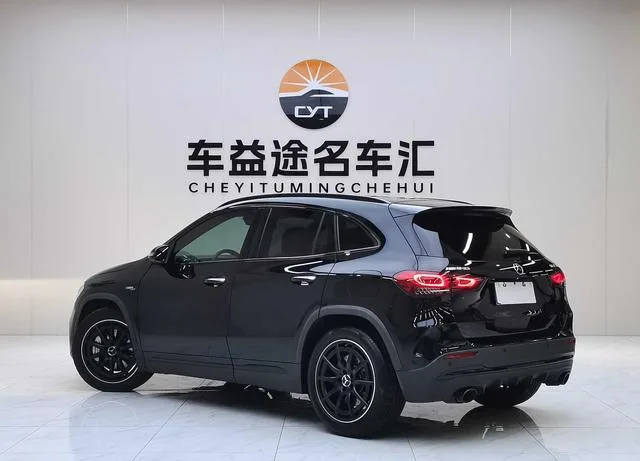 Mercedes-Benz GLA AMG 2021 AMG GLA 35 4MATIC extérieur photo 6