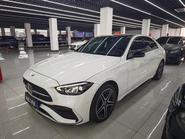 Mercedes-Benz C-Class 2024 C 260 L Edición deportiva Haoye exterior foto 1 Mercedes-Benz C-Class 2024 C 260 L Edición deportiva Haoye exterior foto 1