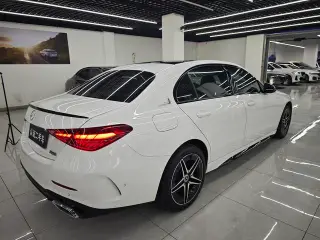 Mercedes-Benz C-Class 2024 C 260 L Edición deportiva Haoye exterior foto 4 Mercedes-Benz C-Class 2024 C 260 L Edición deportiva Haoye exterior foto 4