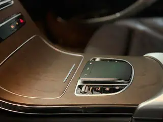 Mercedes-Benz GLC 2021 GLC 260 L 4MATIC Type de luxe extérieur photo 4