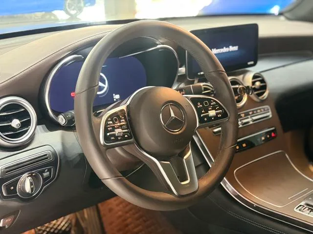 Mercedes-Benz GLC 2021 GLC 260 L 4MATIC Type de luxe intérieur photo 8