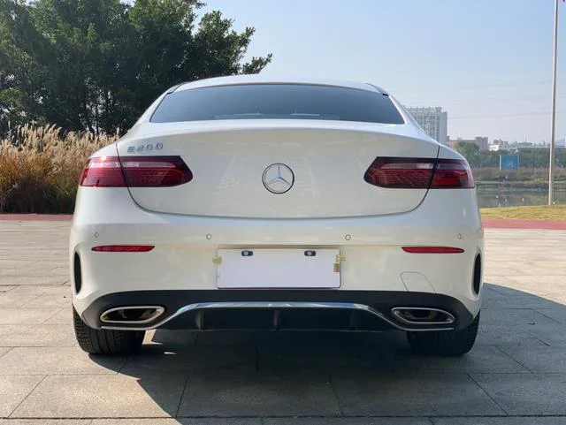 Mercedes-Benz E-Class (Imported) 2023 Restyling E 260 Coupe exterior photo 6 Mercedes-Benz E-Class (Imported) 2023 Restyling E 260 Coupe exterior photo 6