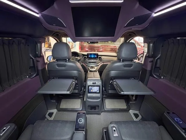 Mercedes-Benz V-Class 2022 V 260 L Long Wheelbase Deluxe Edition exterior photo 6 Mercedes-Benz V-Class 2022 V 260 L Long Wheelbase Deluxe Edition exterior photo 6