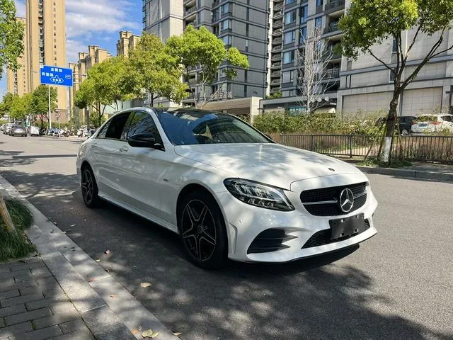 Mercedes-Benz C-Class 2021 C 260 L Sports Star Yao Zhen Tibetan Edition exterior photo 3 Mercedes-Benz C-Class 2021 C 260 L Sports Star Yao Zhen Tibetan Edition exterior photo 3