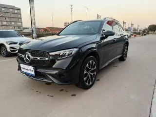 Mercedes-Benz GLC 2024 GLC 260 L 4MATIC Luxury type 5 seat exterior photo 1 Mercedes-Benz GLC 2024 GLC 260 L 4MATIC Luxury type 5 seat exterior photo 1