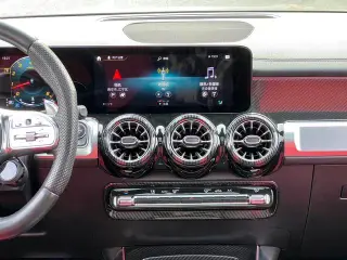 Mercedes-Benz GLB AMG 2023 AMG GLB 35 4MATIC interior photo 15 Mercedes-Benz GLB AMG 2023 AMG GLB 35 4MATIC interior photo 15