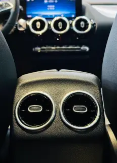 Mercedes-Benz GLA 2024 GLA 200 interior foto 12 Mercedes-Benz GLA 2024 GLA 200 interior foto 12