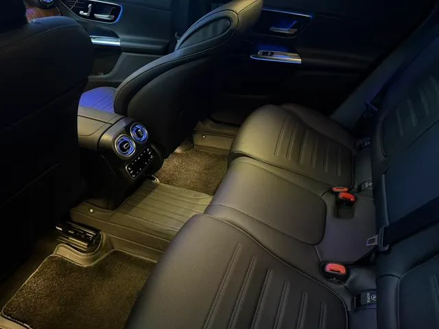 Mercedes-Benz GLC 2024 Reforma GLC 300 L 4MATIC Dinámico 5 Asiento interior foto 7