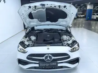 Mercedes-Benz C-Class 2022 Reforma C 260 L Versión deportiva exterior foto 3 Mercedes-Benz C-Class 2022 Reforma C 260 L Versión deportiva exterior foto 3