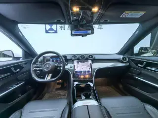 Mercedes-Benz C-Class 2022 Reforma C 260 L Versión deportiva interior foto 11 Mercedes-Benz C-Class 2022 Reforma C 260 L Versión deportiva interior foto 11