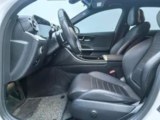 Mercedes-Benz C-Class 2022 Reforma C 260 L Versión deportiva interior foto 14 Mercedes-Benz C-Class 2022 Reforma C 260 L Versión deportiva interior foto 14
