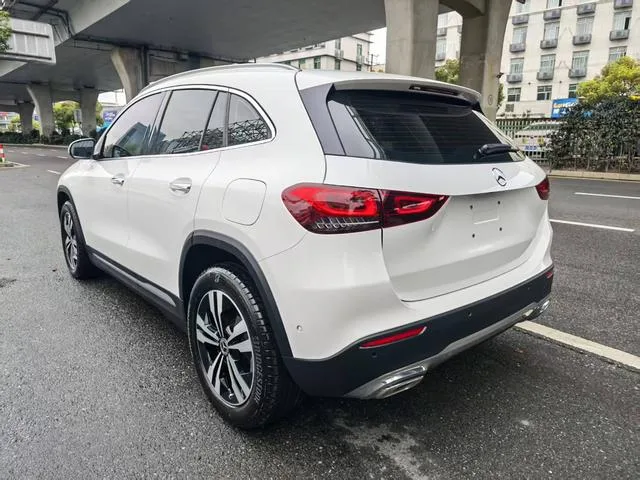 Mercedes-Benz GLA 2022 Reforma GLA 200 interior foto 8