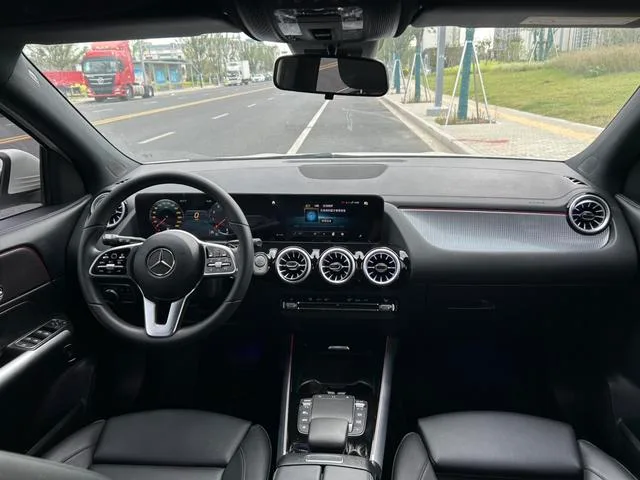 Mercedes-Benz GLA 2023 GLA 220 exterior photo 6 Mercedes-Benz GLA 2023 GLA 220 exterior photo 6