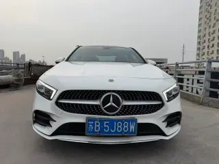 Mercedes-Benz A-Class 2023 A 200 L Sport Sedan Fashion Edition exterior photo 2 Mercedes-Benz A-Class 2023 A 200 L Sport Sedan Fashion Edition exterior photo 2