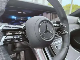 Mercedes-Benz E-Class (Imported) 2021 E 260 Coupe interior photo 11 Mercedes-Benz E-Class (Imported) 2021 E 260 Coupe interior photo 11