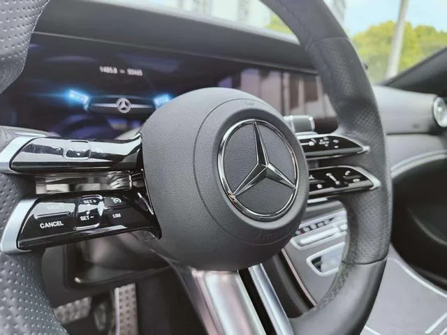 Mercedes-Benz E-Class (Imported) 2021 E 260 Coupe interior photo 11 Mercedes-Benz E-Class (Imported) 2021 E 260 Coupe interior photo 11