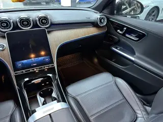 Mercedes-Benz C-Class 2022 Restyling C 260 L interior photo 10 Mercedes-Benz C-Class 2022 Restyling C 260 L interior photo 10
