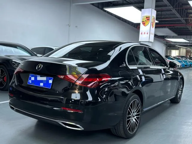Mercedes-Benz C-Class 2022 Restyling C 260 L interior photo 14 Mercedes-Benz C-Class 2022 Restyling C 260 L interior photo 14