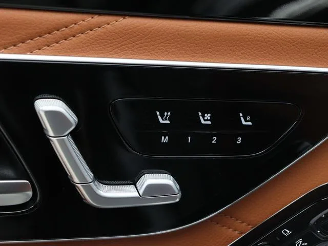 Mercedes-Benz Mercedes-Maybach S-Class 2023 S 480 4MATIC exterior foto 5 Mercedes-Benz Mercedes-Maybach S-Class 2023 S 480 4MATIC exterior foto 5