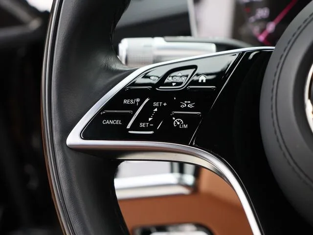Mercedes-Benz Mercedes-Maybach S-Class 2023 S 480 4MATIC interior foto 18 Mercedes-Benz Mercedes-Maybach S-Class 2023 S 480 4MATIC interior foto 18