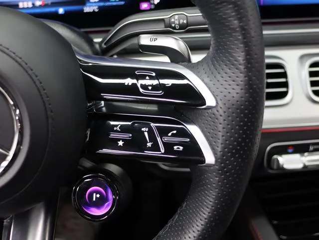 Mercedes-Benz GLE AMG 2024 AMG GLE 53 4MATIC interior foto 15 Mercedes-Benz GLE AMG 2024 AMG GLE 53 4MATIC interior foto 15