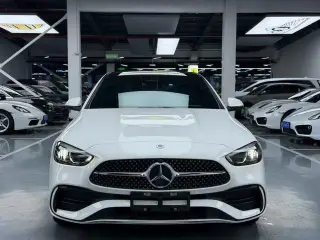 Mercedes-Benz C-Class 2023 Reforma C 260 L Versión deportiva exterior foto 2 Mercedes-Benz C-Class 2023 Reforma C 260 L Versión deportiva exterior foto 2