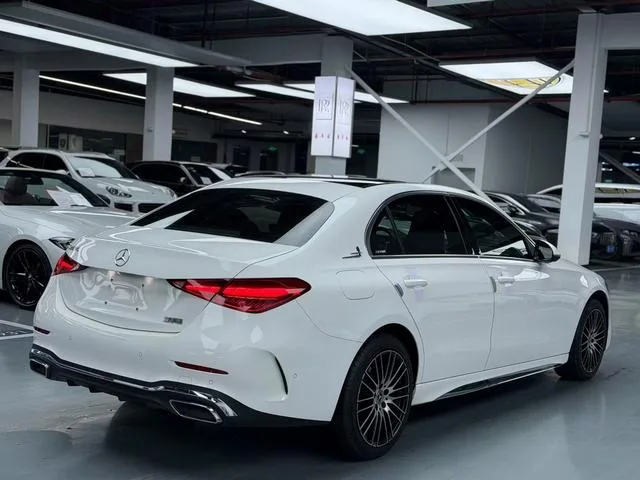 Mercedes-Benz C-Class 2023 Reforma C 260 L Versión deportiva interior foto 7 Mercedes-Benz C-Class 2023 Reforma C 260 L Versión deportiva interior foto 7