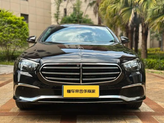 Mercedes-Benz E-Class 2023 Restyling E 300 L Luxury type Passenger car exterior photo 2 Mercedes-Benz E-Class 2023 Restyling E 300 L Luxury type Passenger car exterior photo 2