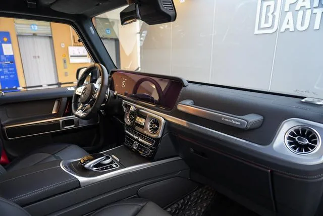 Mercedes-Benz Mercedes-AMG G-Class 2022 AMG G 63 intérieur photo 12