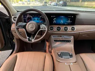 Mercedes-Benz E-Class 2022 Trois lifting E 300 L Style tendance Voiture intérieur photo 14 Mercedes-Benz E-Class 2022 Trois lifting E 300 L Style tendance Voiture intérieur photo 14