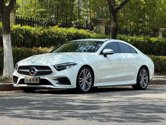 Mercedes-Benz CLS 2021 CLS 300 Dynamic exterior photo 1 Mercedes-Benz CLS 2021 CLS 300 Dynamic exterior photo 1