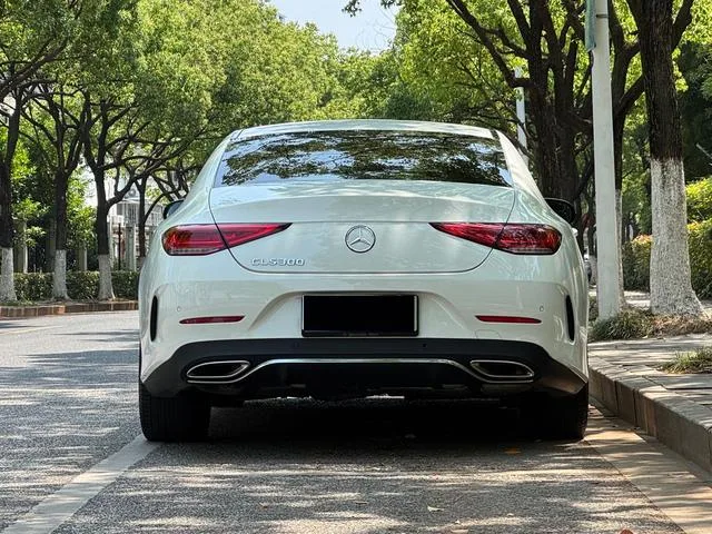 Mercedes-Benz CLS 2021 CLS 300 Dynamic exterior photo 5 Mercedes-Benz CLS 2021 CLS 300 Dynamic exterior photo 5