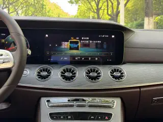 Mercedes-Benz CLS 2021 CLS 300 Dynamic interior photo 12 Mercedes-Benz CLS 2021 CLS 300 Dynamic interior photo 12